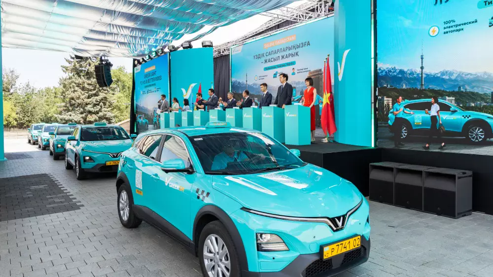 Новый сервис электротакси Green SM запустили в Алматы