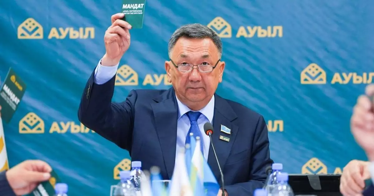  `Ауылдағы` ауыс-түйіс: Егізбаев кетіп, Айтуғанов келді 