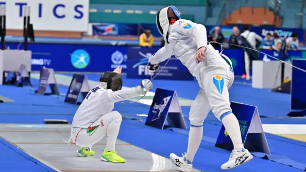 Казахстан победил олимпийских чемпионов и забрал золото ЧА-2026 по фехтованию