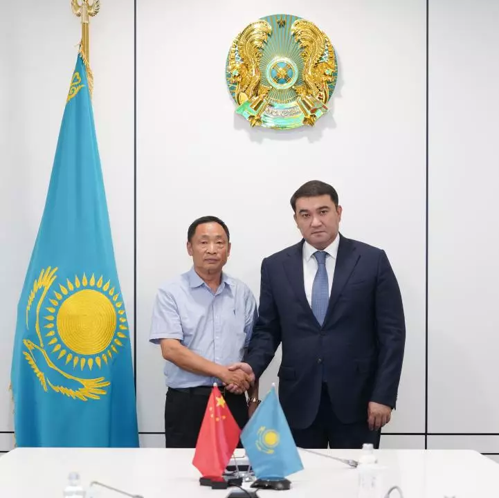 Казахстан и Китай обсудили строительство завода по производству цветных металлов и кабельной продукции в Туркестанской области.