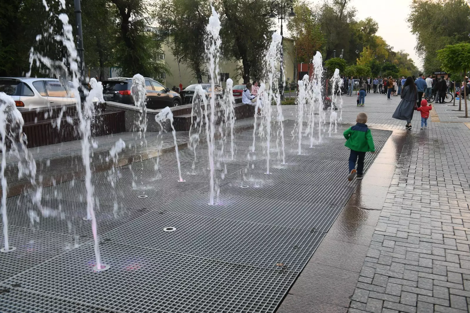 Бүгін еліміздің бірқатар өңірінде ауа райы қолайсыз