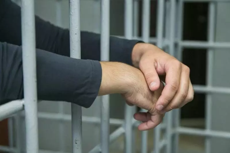 Алматыда мас жүргізуші ұрланған көлікпен жүрген жерінен ұсталды (ВИДЕО)