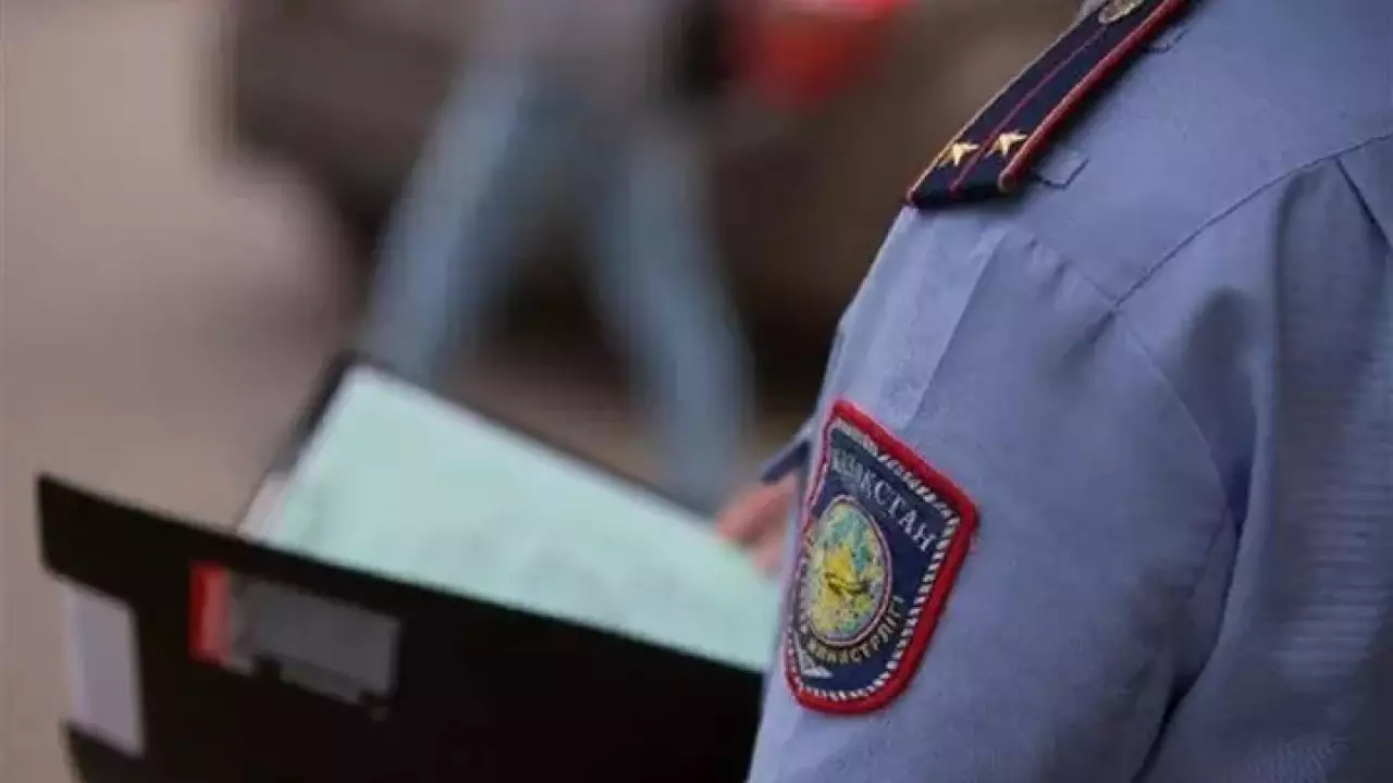 Кегенде полицейдің жанып кеткен денесі табылды