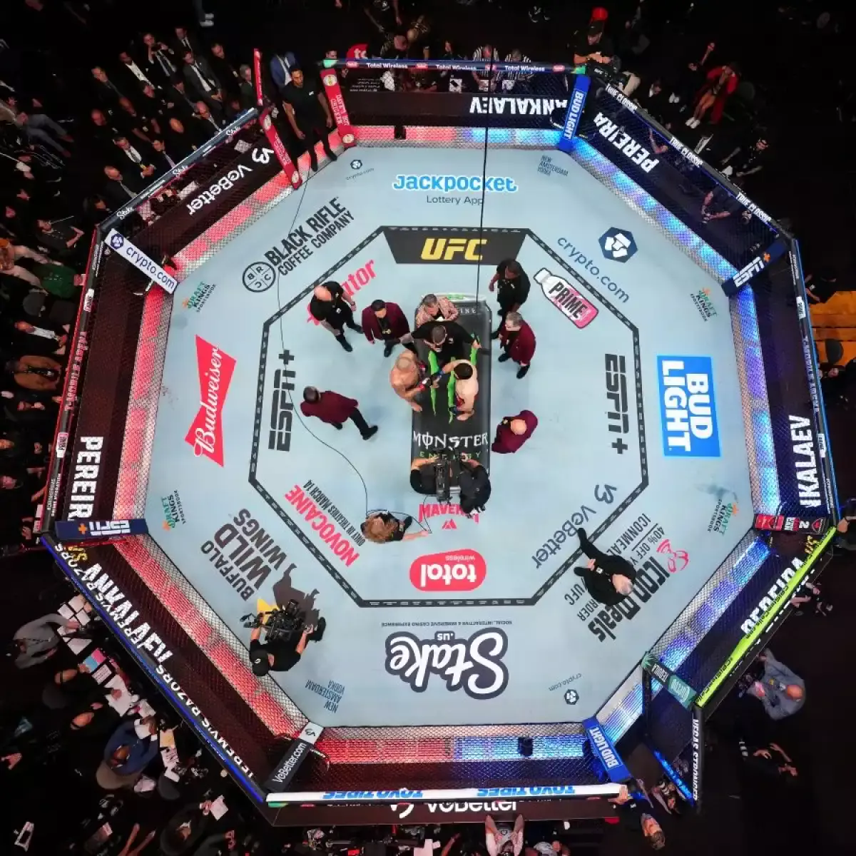 ТАСС: UFC турнирі 2027 жылы Өзбекстан, Қазақстан, Қырғызстан және Грузияда өтуі мүмкін