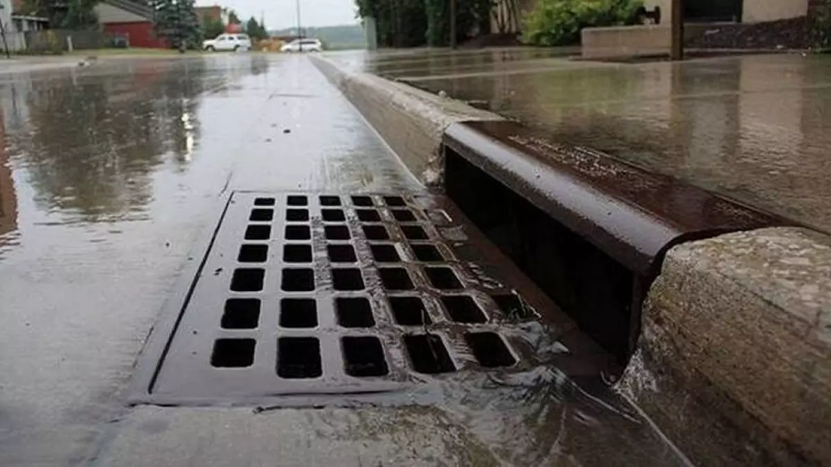 Город уходит под воду, а 9 миллиардов утекли: почему Костанай тонет после каждого дождя