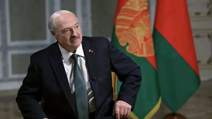 Кремль давит на Лукашенко для открытия нового фронта против Украины – WSJ
