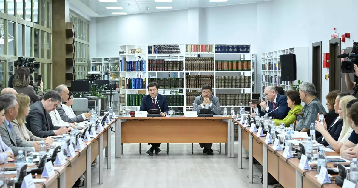  Мәжіліс жанындағы Қоғамдық палатаның жұмысы қорытындыланды 