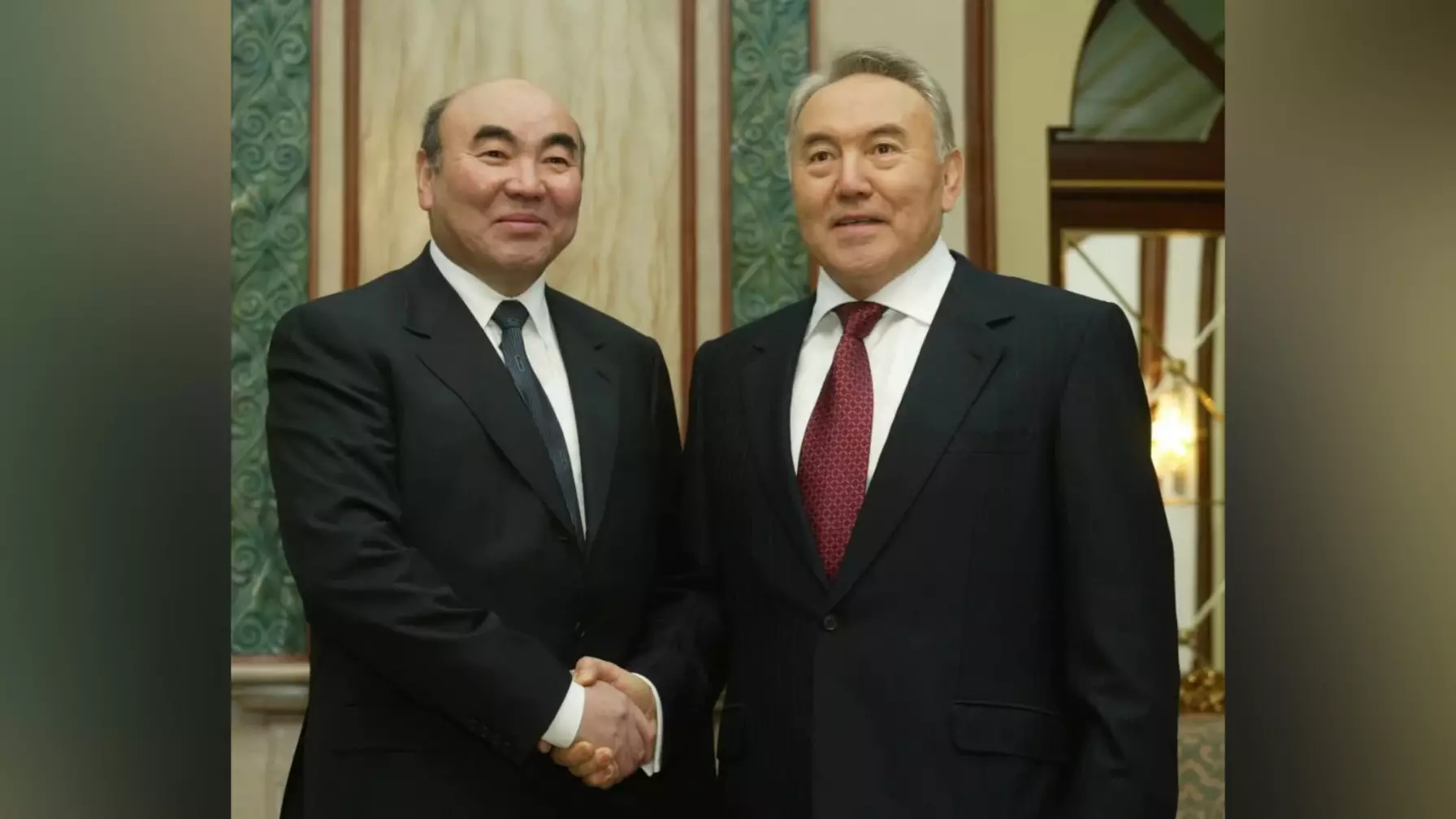 “Жақында көрдім. Жағдайы өте жақсы”: Қырғызстанның экс-президенті Нұрсұлтан Назарбаев жайлы айтты