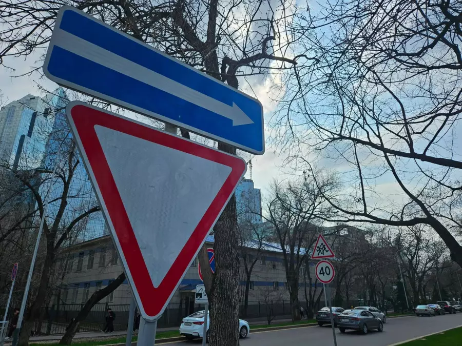Алматыда бірнеше көшеде біржақты қозғалыс енгізіледі