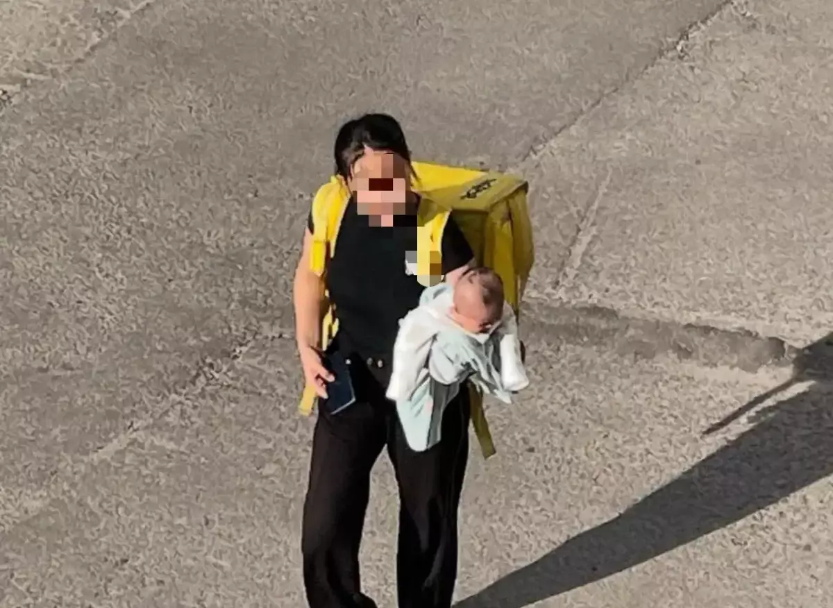 Семья курьера с младенцем отказалась от помощи государства и уехала из Алматы