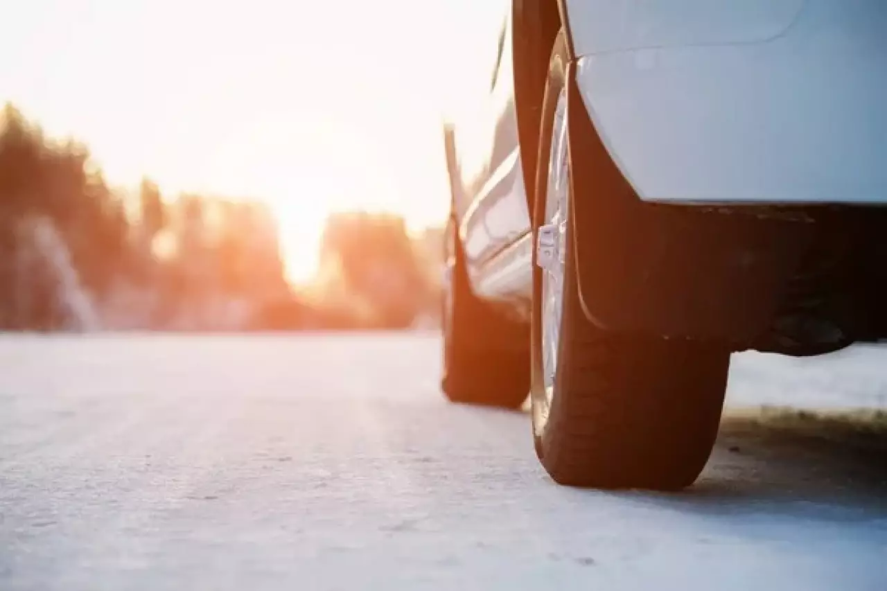 Toyota сократит выпуск автомобилей на 100 тысяч из-за ситуации вокруг Ирана