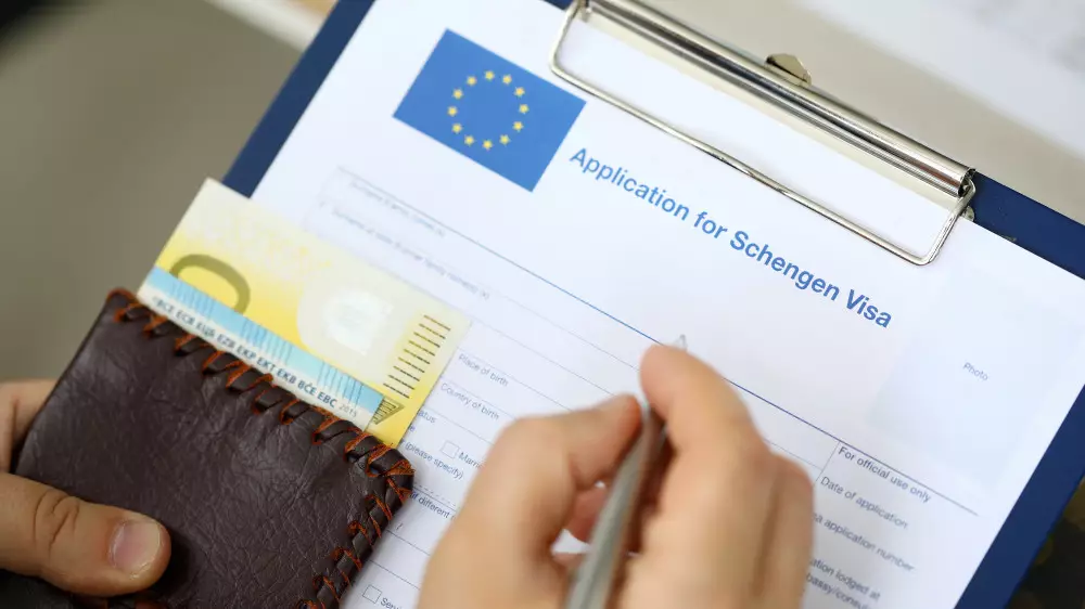Қазақстандықтарға Шенген визасын алу жеңілдетіледі: СІМ мән-жайын айтты