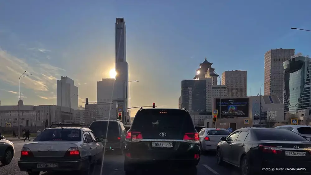 На два дня закроют участок дороги в центре Астаны
