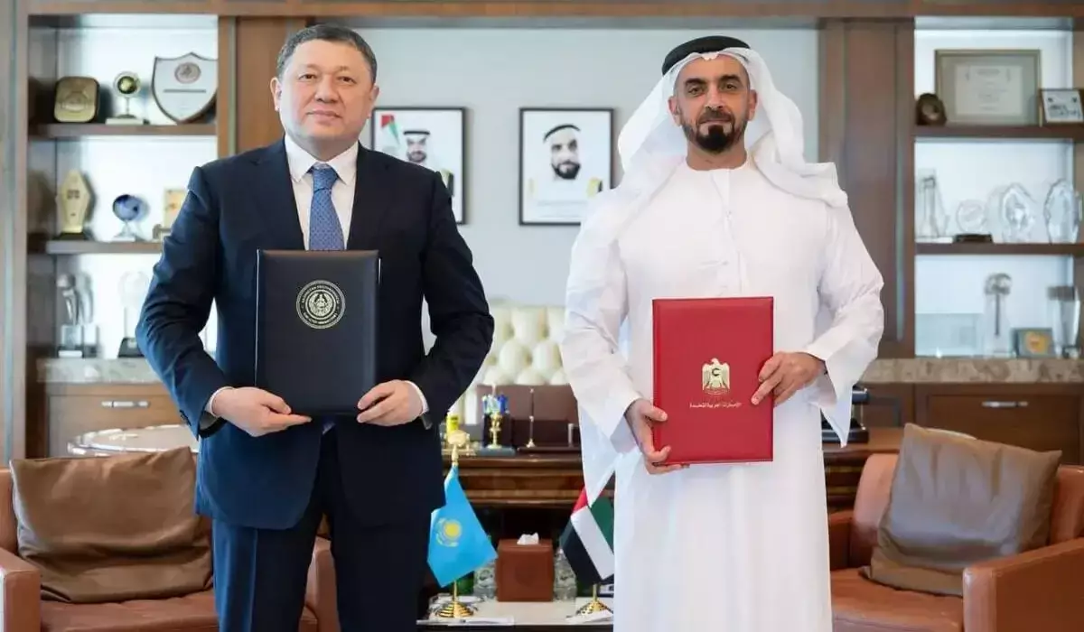Казахстанские водительские права будут признавать в ОАЭ: что изменится для граждан