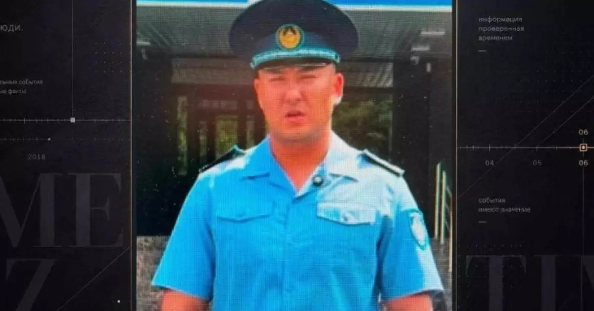  Өртенген күйі табылған полицейдің өліміне екі ұлы да күдікті деп танылды 