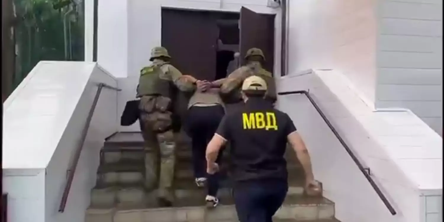 Ақтөбеде бұрынғы сүйіктісін интимдік видеомен бопсалаған ер адам ұсталды