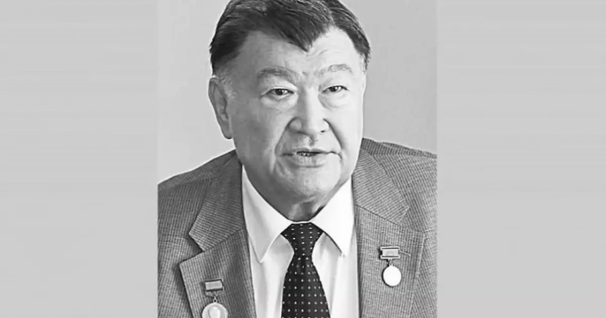  Қазақтың белгілі академик-ғалымы дүниеден озды 