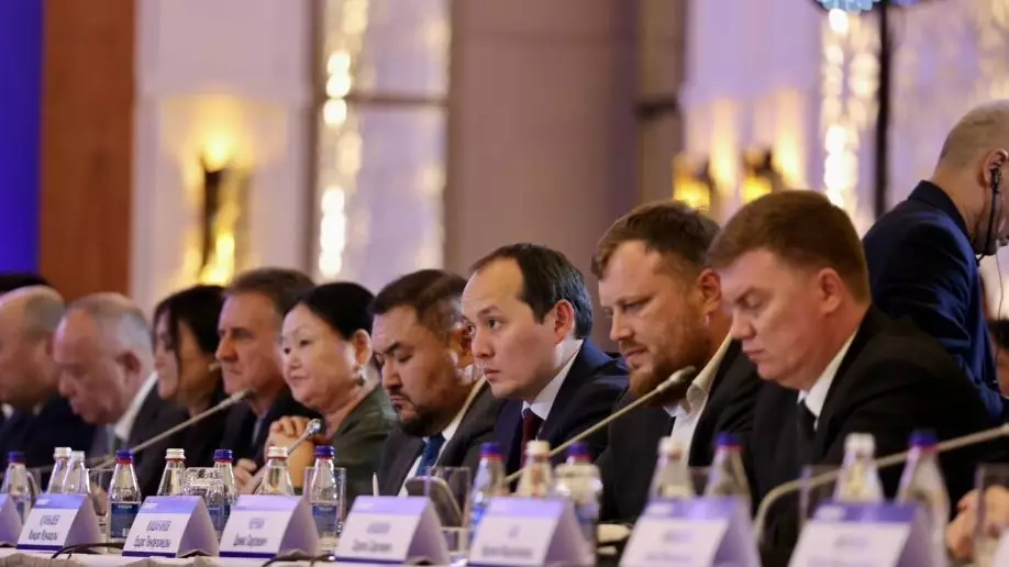  «Әділет» партиясында ірі бизнес өкілдерінің қатысуымен Іскерлік кеңес құрылды 