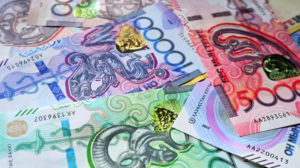 “Әмиянға сыю үшін“ - Ұлттық банк басшысы банкноттардың кішіреюі туралы