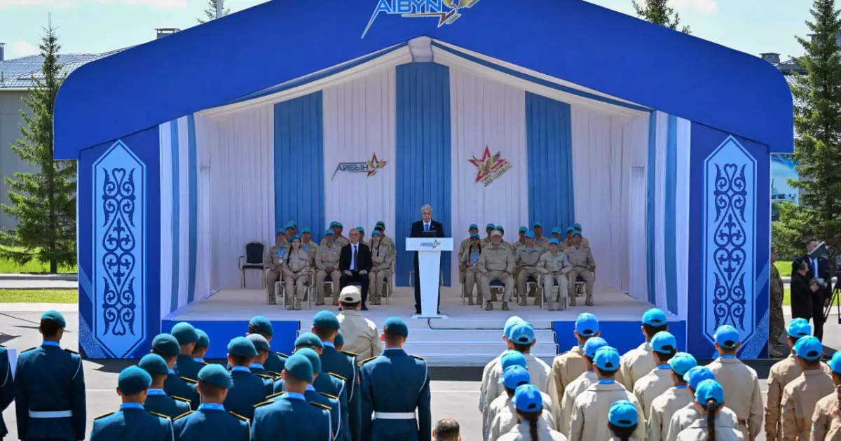  Президент: Әскери қызмет – азаматтықтың белгісі әрі қастерлі конституциялық міндет 