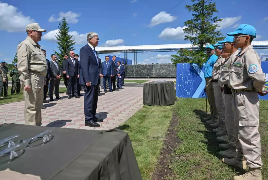 Тоқаев Шоқан Уәлиханов атындағы әскери колледжге барды