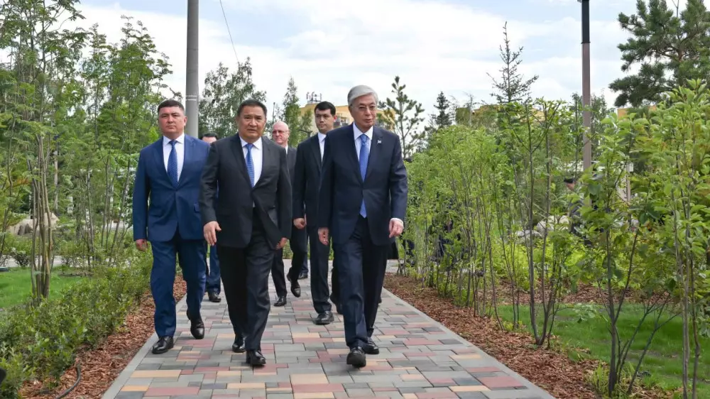 Тоқаев Щучинскінде бірқатар нысанды аралап көрді