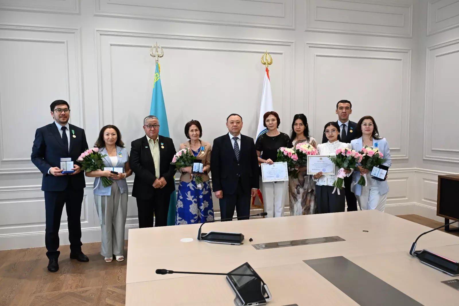 Алматыда бұқаралық ақпарат құралдары қызметкерлері марапатталды
