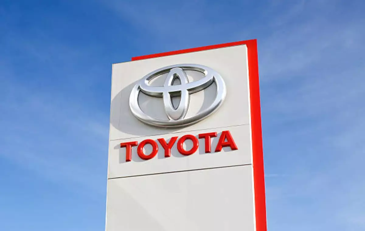 Toyota 90-жылдары Қазақстанда танымал болған моделін кері қайтарып жатыр