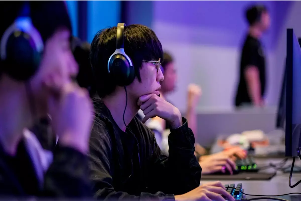 В Астане 16 команд разыграют 1 млн долларов в Dota 2