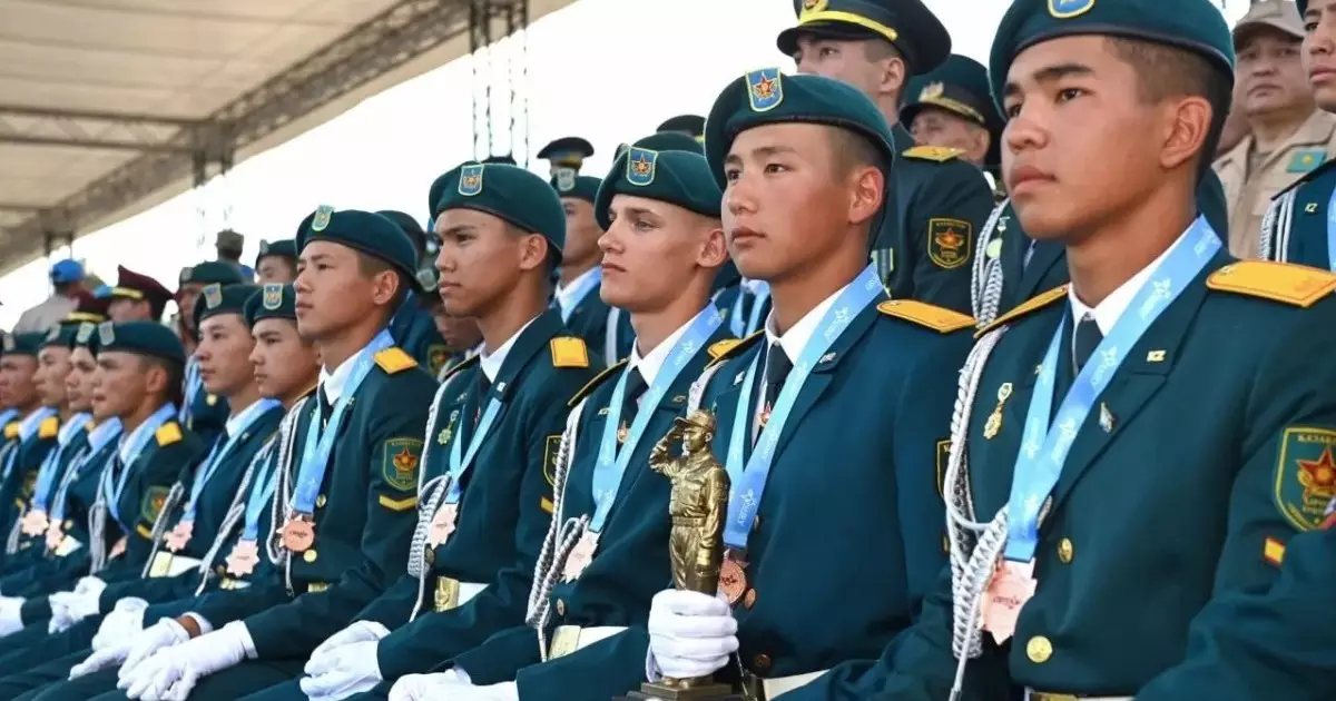  Әскерге шақыру мен ант қабылдау рәсімі жаңа форматта өтеді 