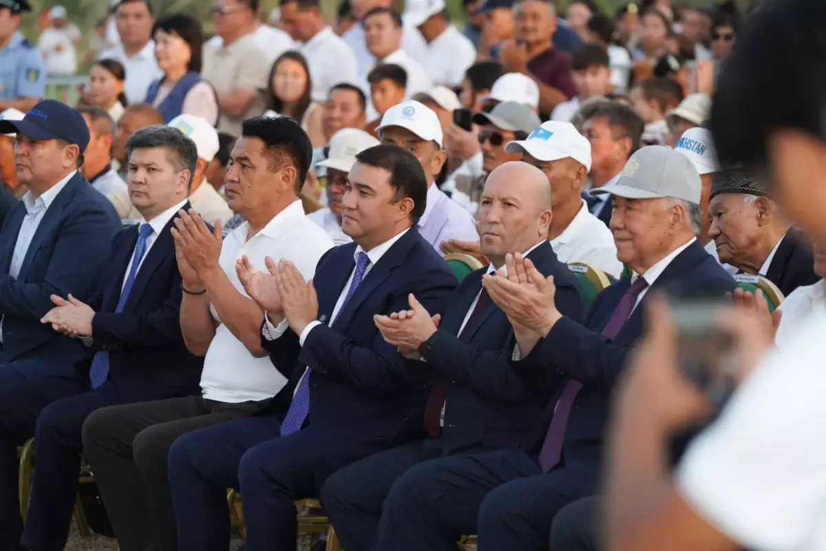 В Туркестанской области открыт уникальный экопарк и проведена акция в поддержку новой Конституции