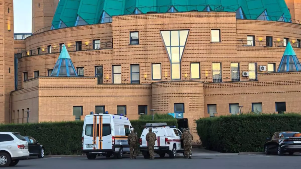 Мужчину госпитализировали с ожогами после пожара в мечети Павлодара