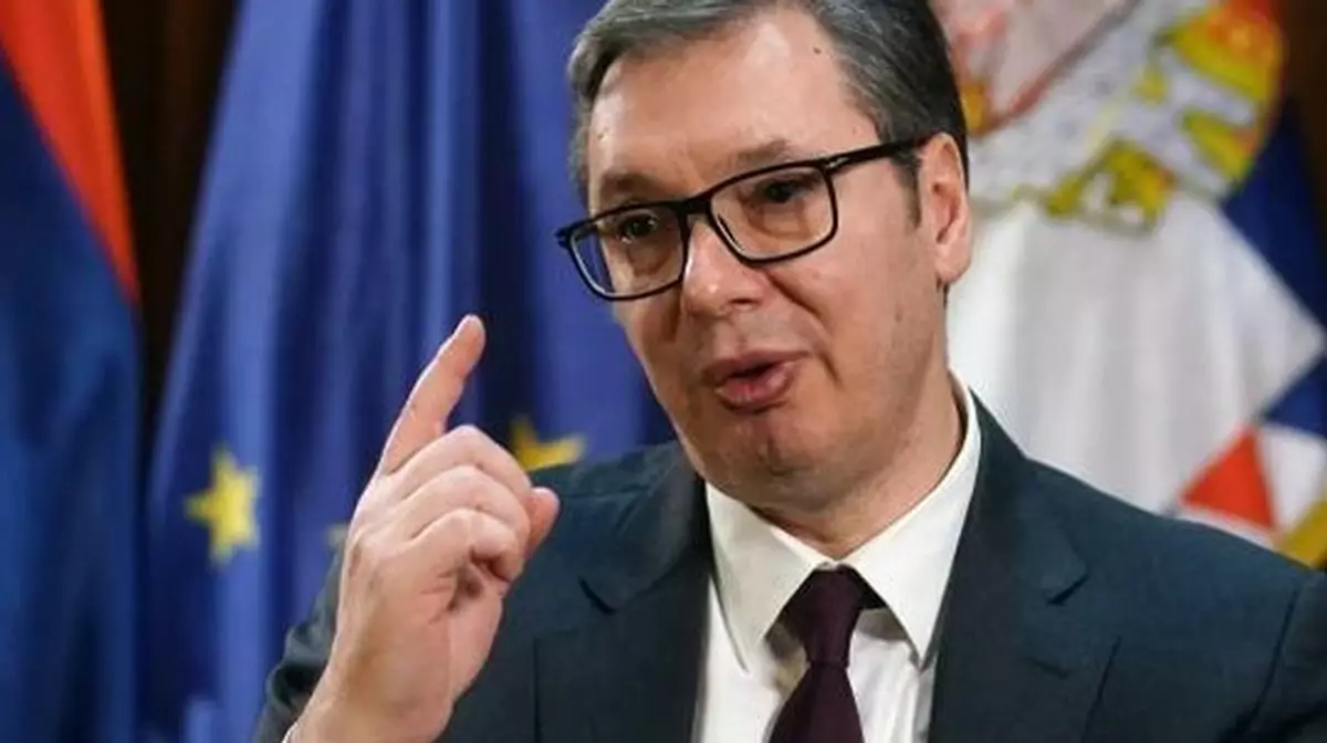 Президент Сербии Вучич заявил, что уйдёт в отставку