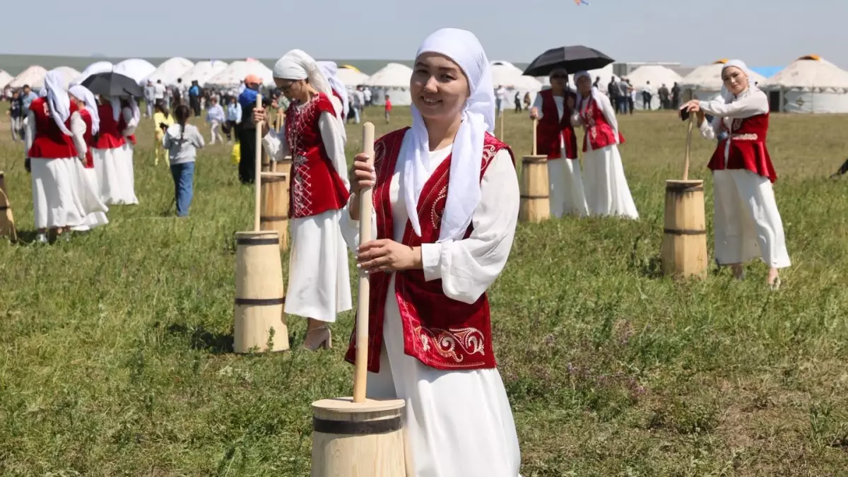  “Қымызмұрындық – 2026” фестивалі: Қарқарадағы дүбірлі той қалай өтті? 