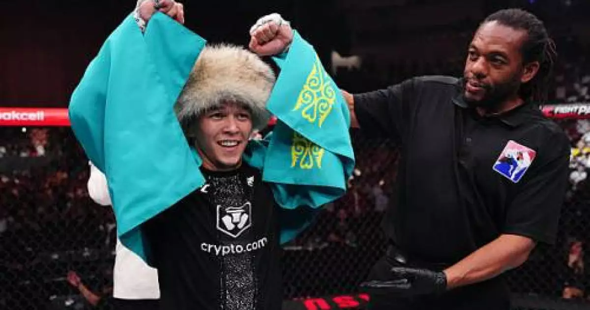   100 000 доллар: Асу Алмабаев UFC турниріндегі жеңісі үшін бонус алды   