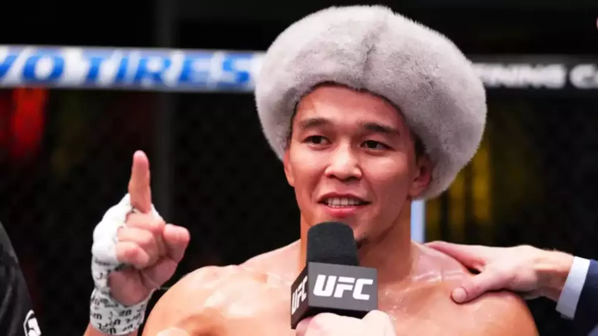 Асу Алмабаев Бакудегі UFC турнирінде мерзімінен бұрын жеңіске жетті