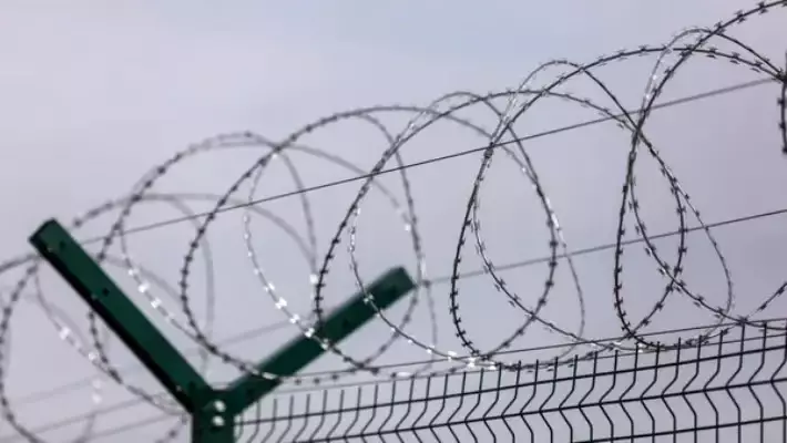 Суд вынес приговор вымогателям, орудовавшим на рынке автозапчастей в Ташкенте