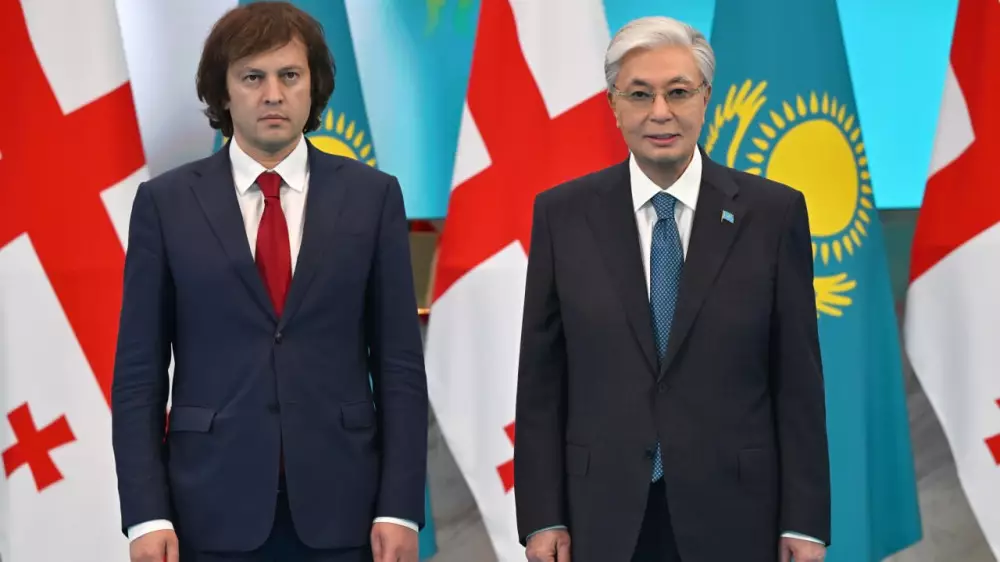Тоқаев Грузияны Қазақстанның стратегиялық маңызды серіктесі деп атады