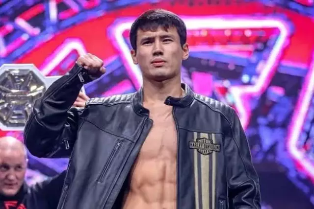 «Өзіме де осы керек!»: Еркебұлан Тоқтарға айыппұл салынды