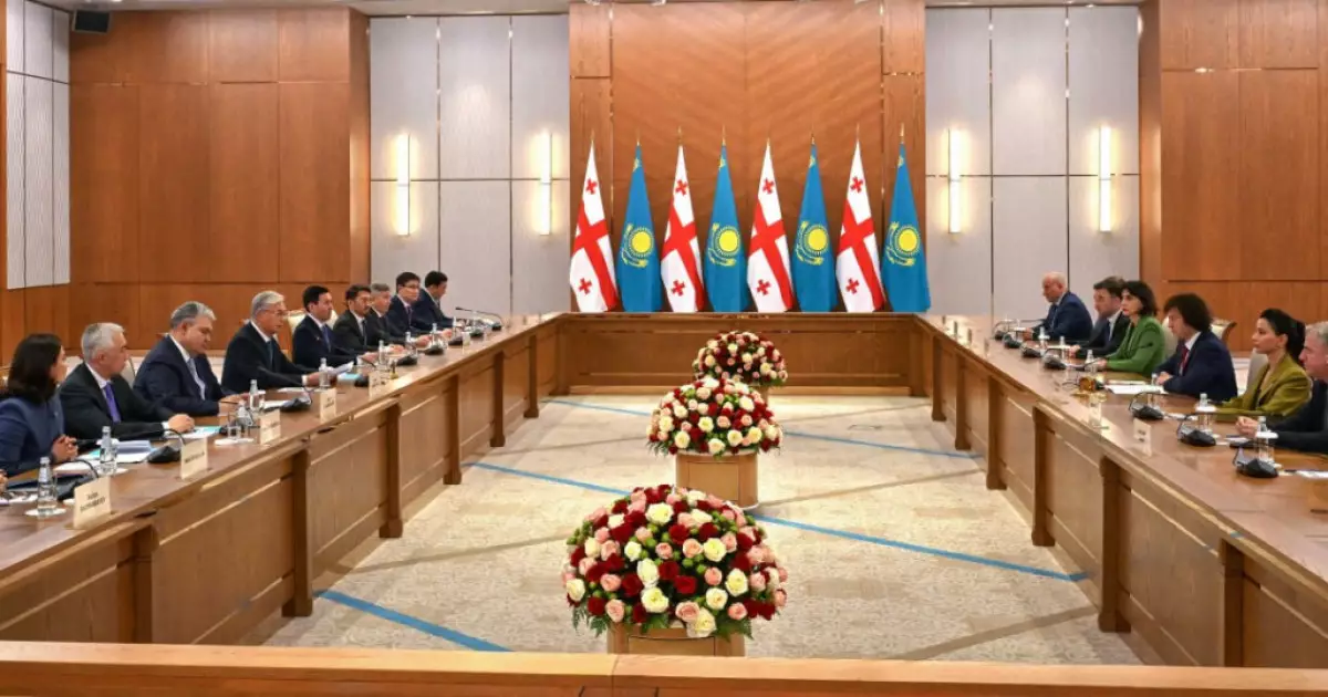  Қасым-Жомарт Тоқаев пен Ираклий Кобахидзе келіссөз жүргізді 