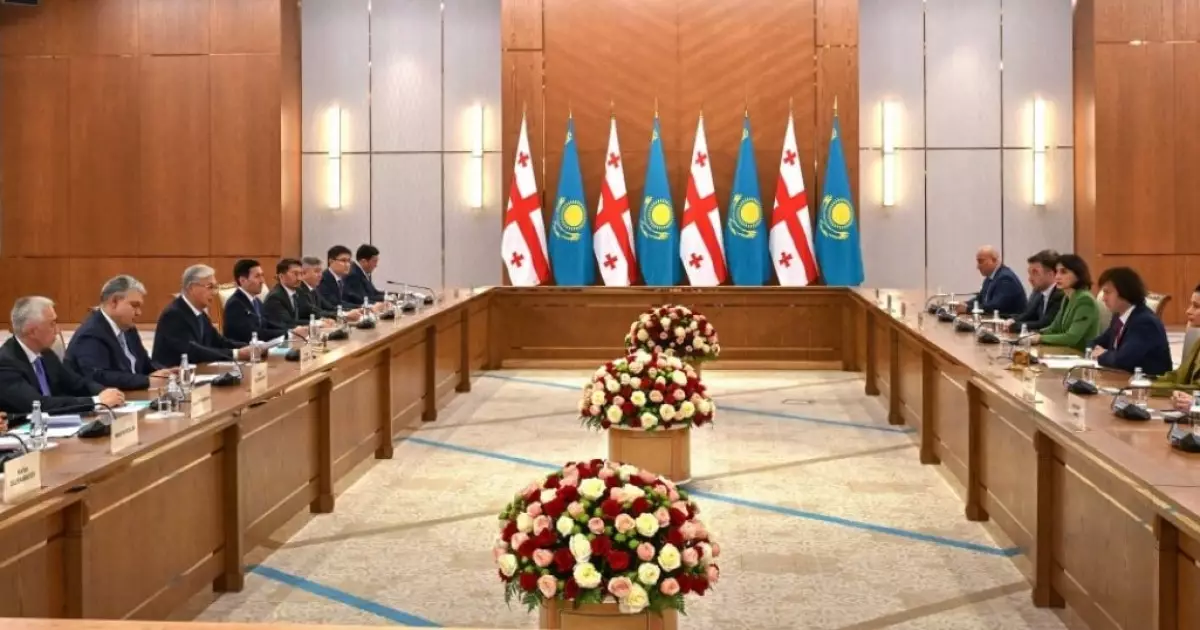  Қасым-Жомарт Тоқаев пен Ираклий Кобахидзе келіссөз жүргізді 