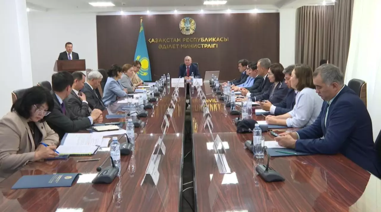В Минюсте обсудили новую правовую архитектуру Казахстана