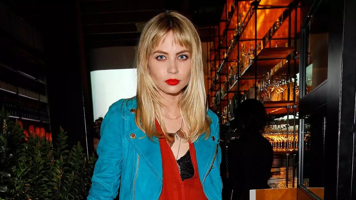 Актриса из «Лило и Стич» Дейви Чейз умерла в 35 лет, официальная причина смерти обнародована спустя две недели.