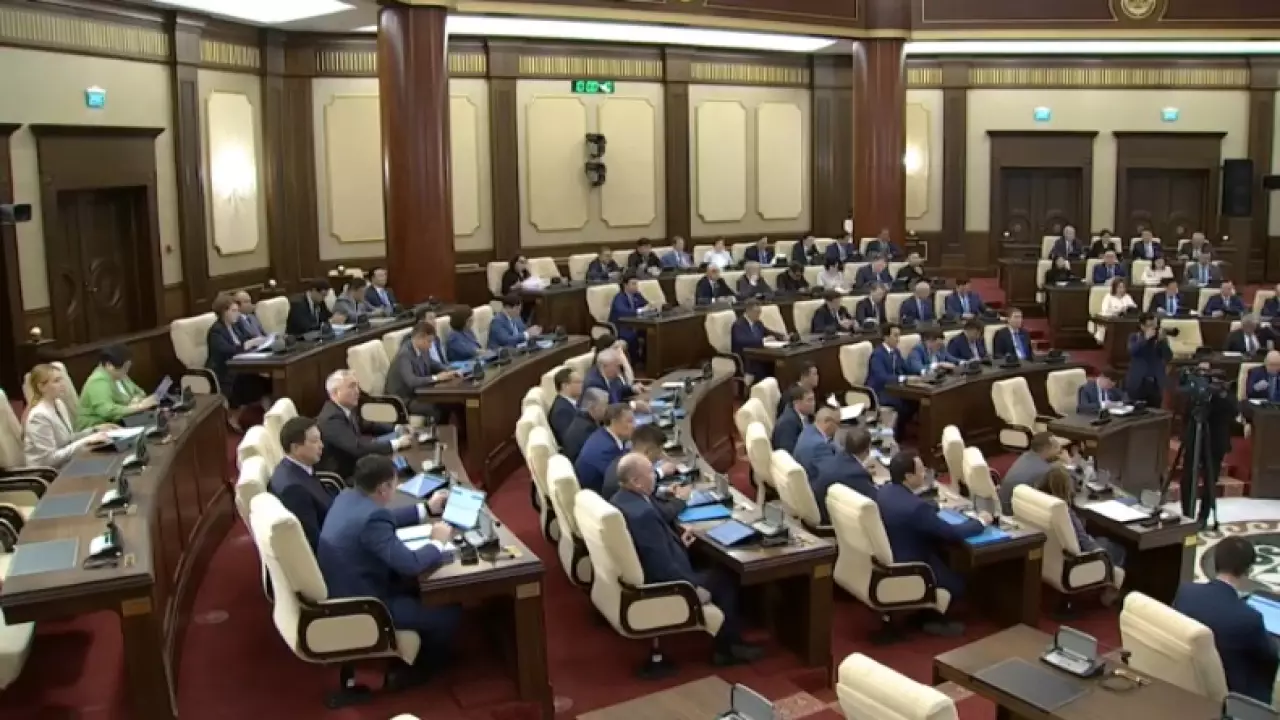 Мажилис Парламента РК: история и реформы