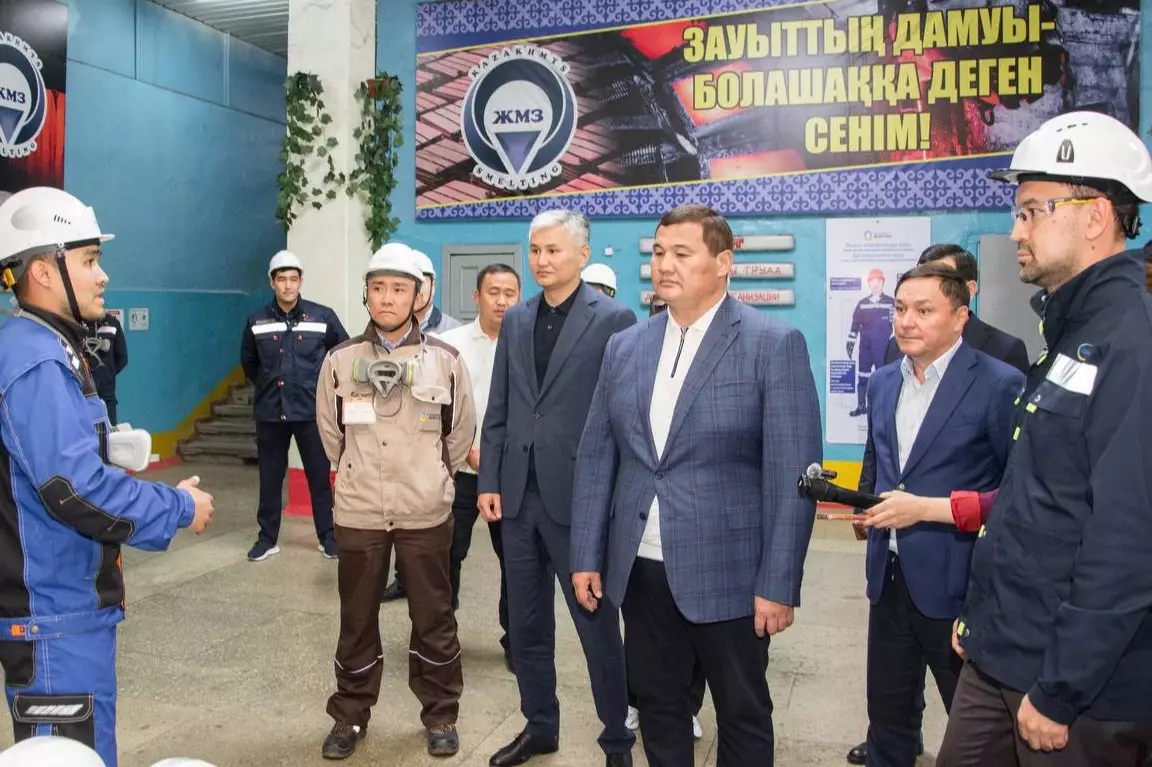  Премьер-министрдің бірінші орынбасары Нұрлыбек Нәлібаев Ұлытау облысындағы “Қазақмыс” жобаларымен танысты 