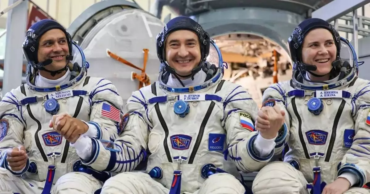  Халықаралық ғарыш станциясына ұшатын үш ғарышкер Байқоңырға келді 