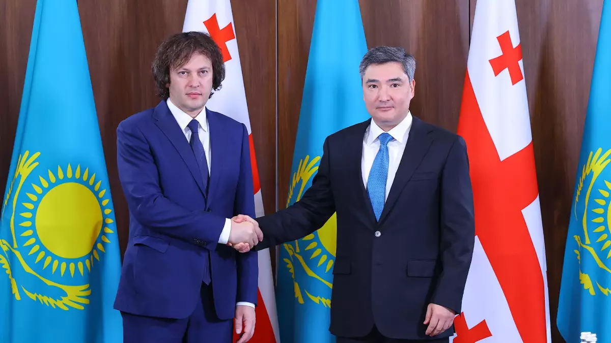  Бектенов пен Кобахидзе Тоқаевтың келісімдерін іске асыруды талқылады 