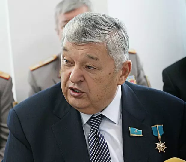 «Өршіп кетті деуге келмейді»: армия генералы сарбаздар өлімін қалыпты жағдай деп бағалады