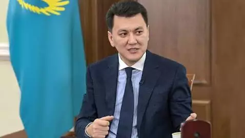 Ерлан Қарин қызметінен босатылып, жаңа лауазымға тағайындалды
