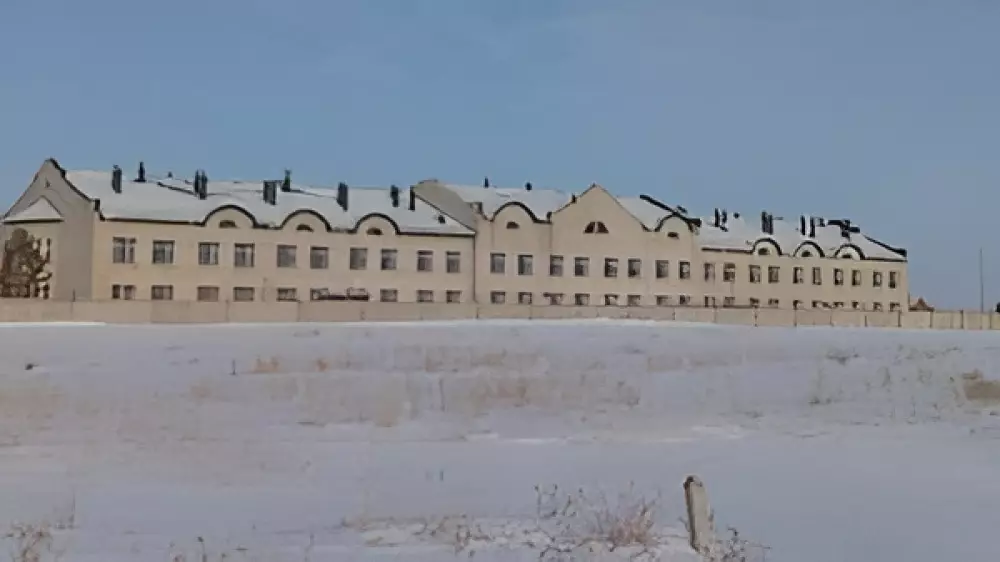 Дәрігерлер саны науқастардан көп: СҚО-дағы тубдиспансер неге сатылымға шығарылды?